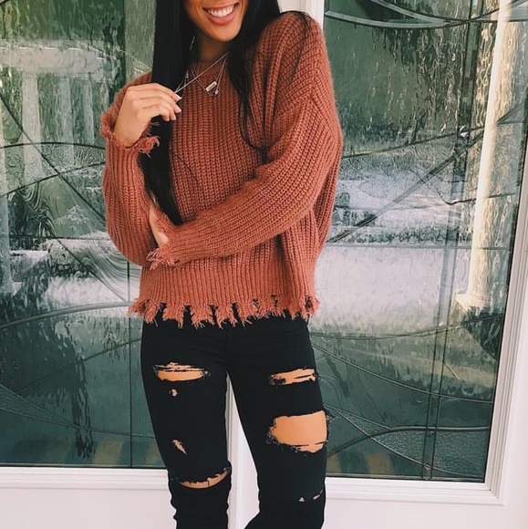 Rusty Frayed Hemline Knit Sweater - Picture 4 of 4